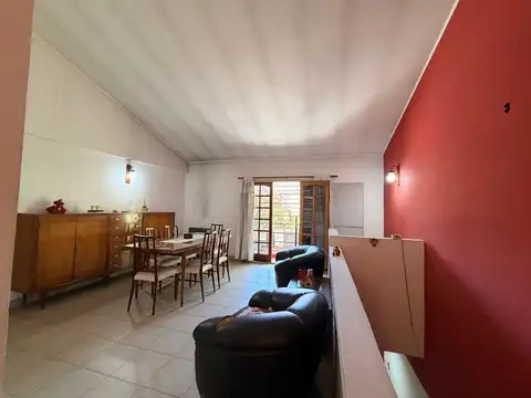 Depto Tipo Casa en Venta en Villa Lugano, USD 140.000