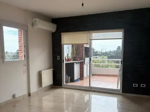 Departamento en Venta en Adrogue, USD 235.000