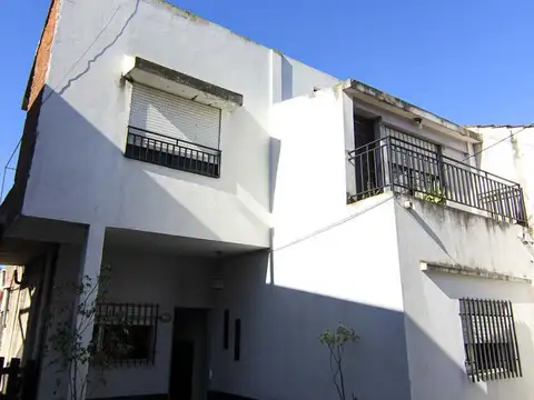 Casa Doble (ideal 2 Familias) en El Palomar