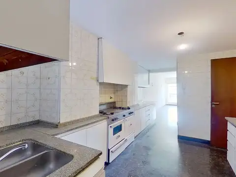 Departamento 5 ambientes con 3 baños