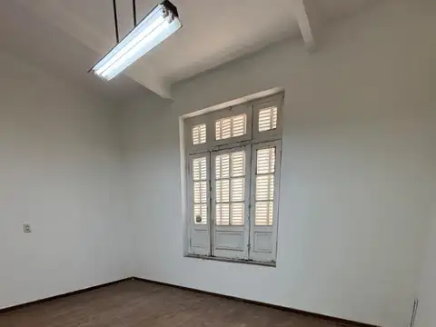 Oficina en Alquiler al Noreste