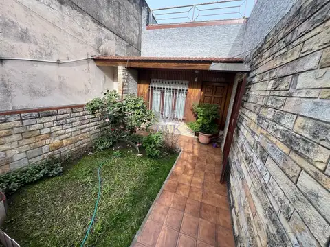 Depto Tipo Casa en Venta en Caseros, USD 84.900