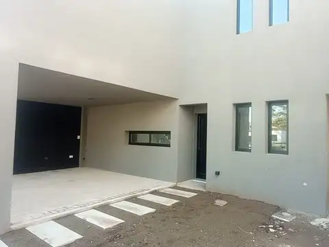 Depto Tipo Casa en Venta de 3 dormitorios