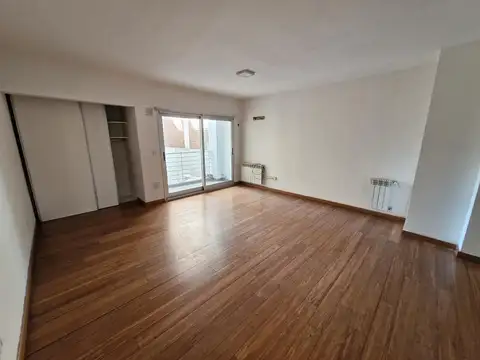 DPTO. 1 AMB y MEDIO  - Camacuá y Directorio (Plaza Misericordia)