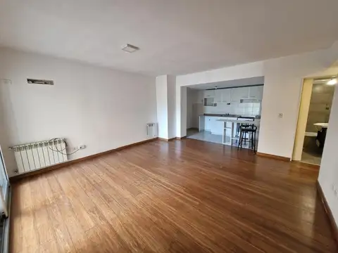 Camacuá 300, Piso 2