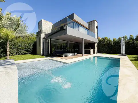 Exclusiva Residencia en Venta – Barrio Las Tipas, Nordelta