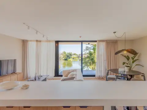 Apartamento en venta c/ cochera en Parque Miramar