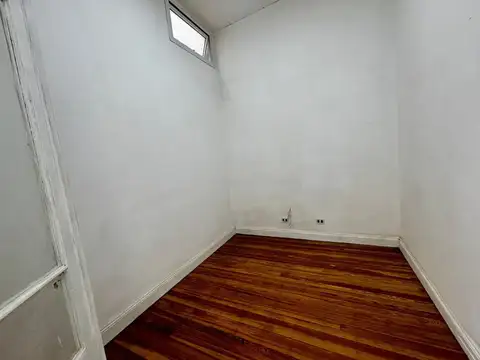 Depto Tipo Casa en Venta en Flores, USD 109.900