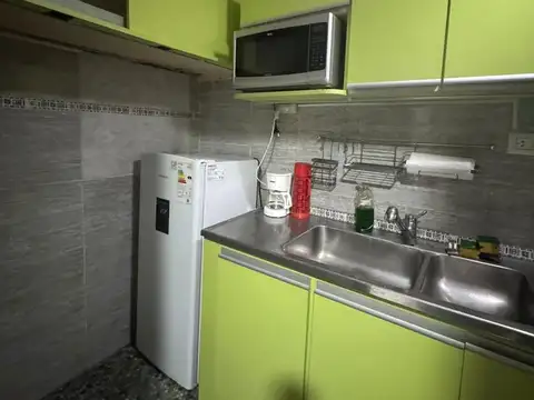 Departamento en Alquiler en Monserrat, $ 800.000
