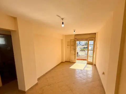 Departamento en Alquiler en Microcentro, $ 550.000
