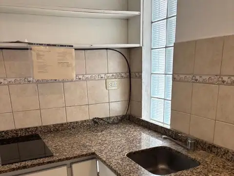 Azcuenaga 800