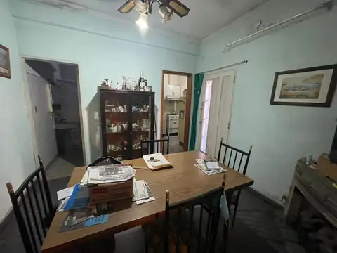 CASA CON LOCALES VILLA BALLESTER