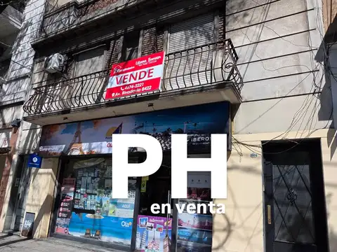 Departamento tipo casa en venta en Floresta