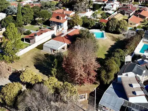 Venta Terreno Premium de 3.000 m2 En Villa Carlos Paz - Barrio Santa Rita A Metros De La Costanera