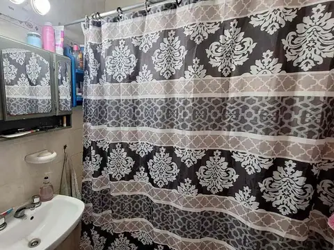 CASA EN VENTA EN PERGAMINO CON PATIO