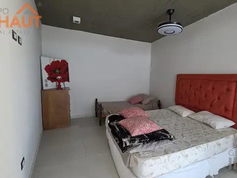 CASA EN VENTA DOS DORMITORIOS CHOCON MEDIO