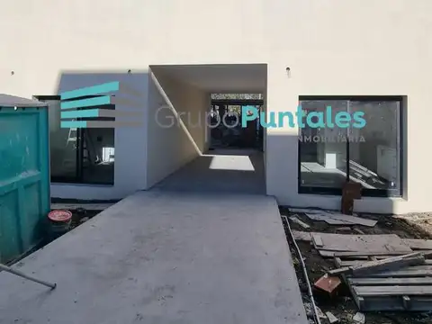 Alvarez de Toledo  al 4600