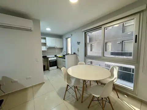 San Martin Esq Moreno