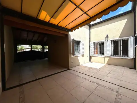 Casa en Venta en Centro De Lujan, USD 190.000