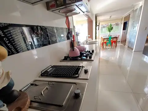 Casa 7 ambientes con 7 baños