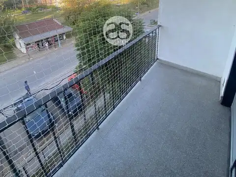 Oportunidad! Departamento a la venta en Zarate