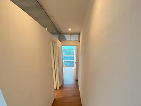 Oficina en venta en edificio Bureau - Pilar