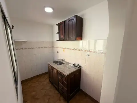 Depto Tipo Casa 2 ambientes con 1 baño