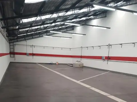 Local en Alquiler en Centro, $ 4.000.000