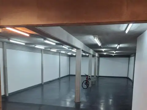 Local en Alquiler en Centro, $ 4.000.000