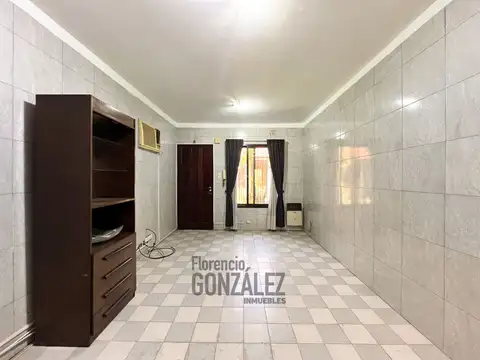 Depto Tipo Casa en Venta 25 años