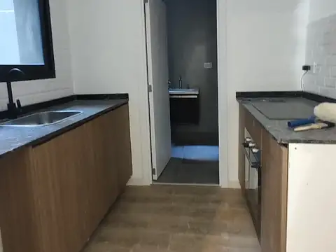 Depto Tipo Casa en Venta en San Cristóbal, USD 140.000