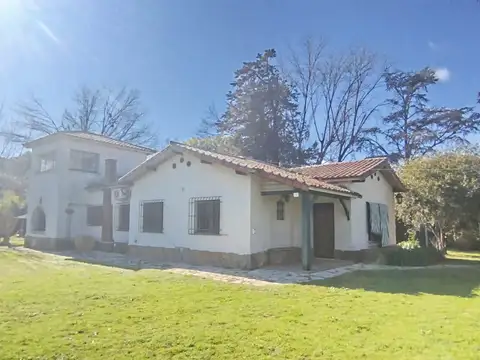 Casa Quinta en venta en la mejor zona de Moreno Centro