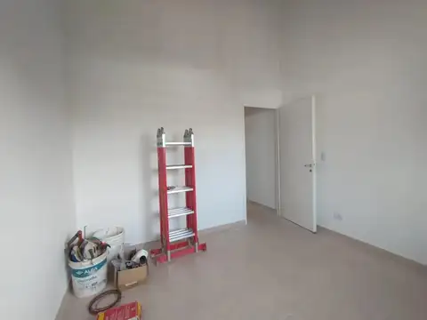 Depto Tipo Casa en Alquiler de 3 ambientes