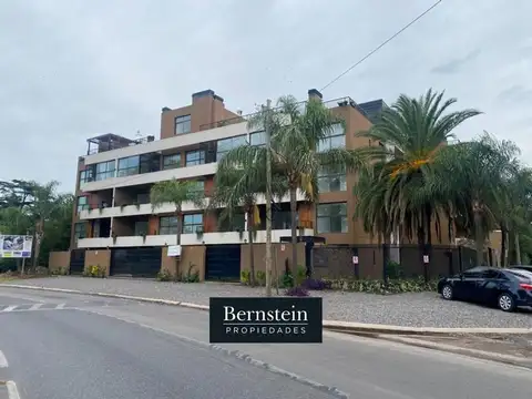 DEPO EN VENTA :: 3 AMB :: TERRAZA PRIVADA:: COCHERA