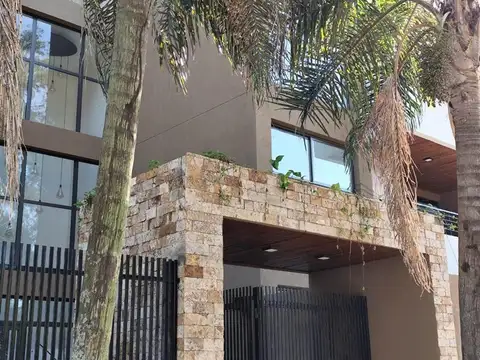 Del Mangrullo 1292 , Piso 3