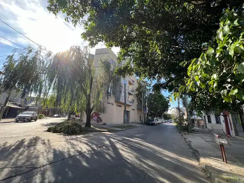 Departamento en  venta de 2 amb con Balcón y Terraza