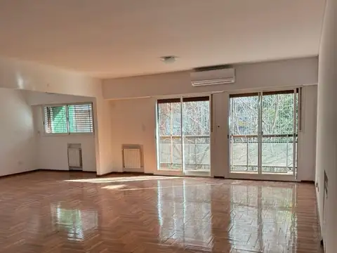 3 DE FEBRERO  al 2100 LUMINOSO AMPLIO TOTALMENTE REFACCIONADO !!!