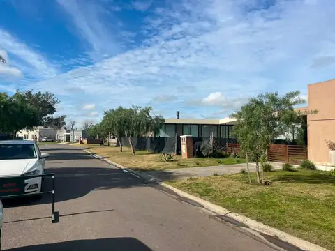 Casa en Venta en Pilar del Este - San Ramón, USD 199.000
