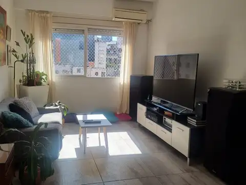 Alquiler · Dos ambientes en Congreso · Piso Alto y Vista Abierta