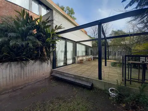Casa en Alquiler en City Bell, USD 2.100