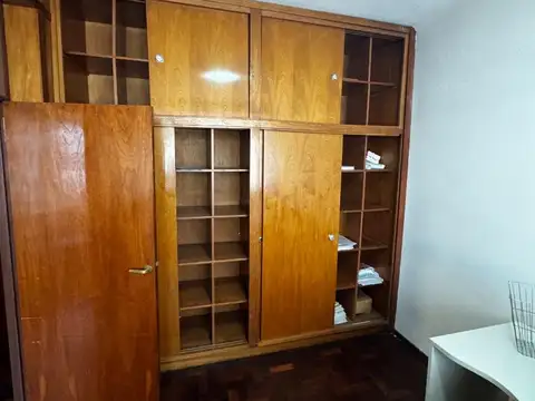 Oficina 3 ambientes con 1 baño