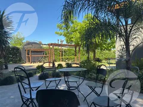 Propiedad de eventos y relax en San Pedro con pileta, jacuzzi y domótica – 1.548 m² parquizados