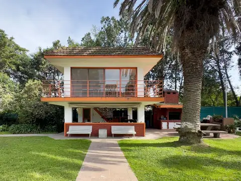 VENTA CASA EN MONTE GRANDE  JOSE M EZEIZA