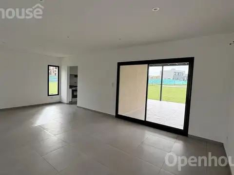 ALQUILER-EXCELENTE CASA -BARRIO EL ALJIBE-MANZANARES