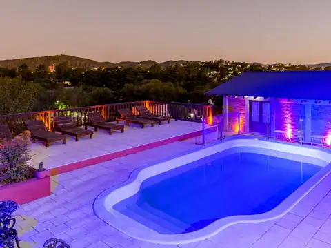 COMPLEJO DE 4 BUNGALOW VILLA DEL LAGO