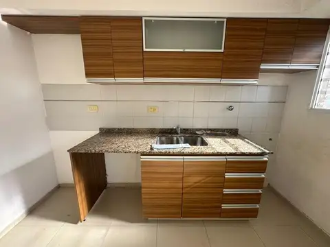 Departamento en Alquiler en Wilde, $ 500.000