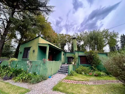 Quinta En Venta 8 Ambientes -  Moreno