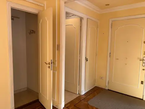 Departamento en Venta en Botanico, USD 550.000