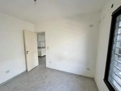 Depto Tipo Casa en Alquiler de 1 dormitorio