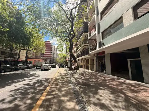 Avenida Olazábal 5100, Piso 1